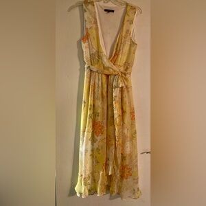 Ellen Weaver yellow flowered summer dress. Size 14